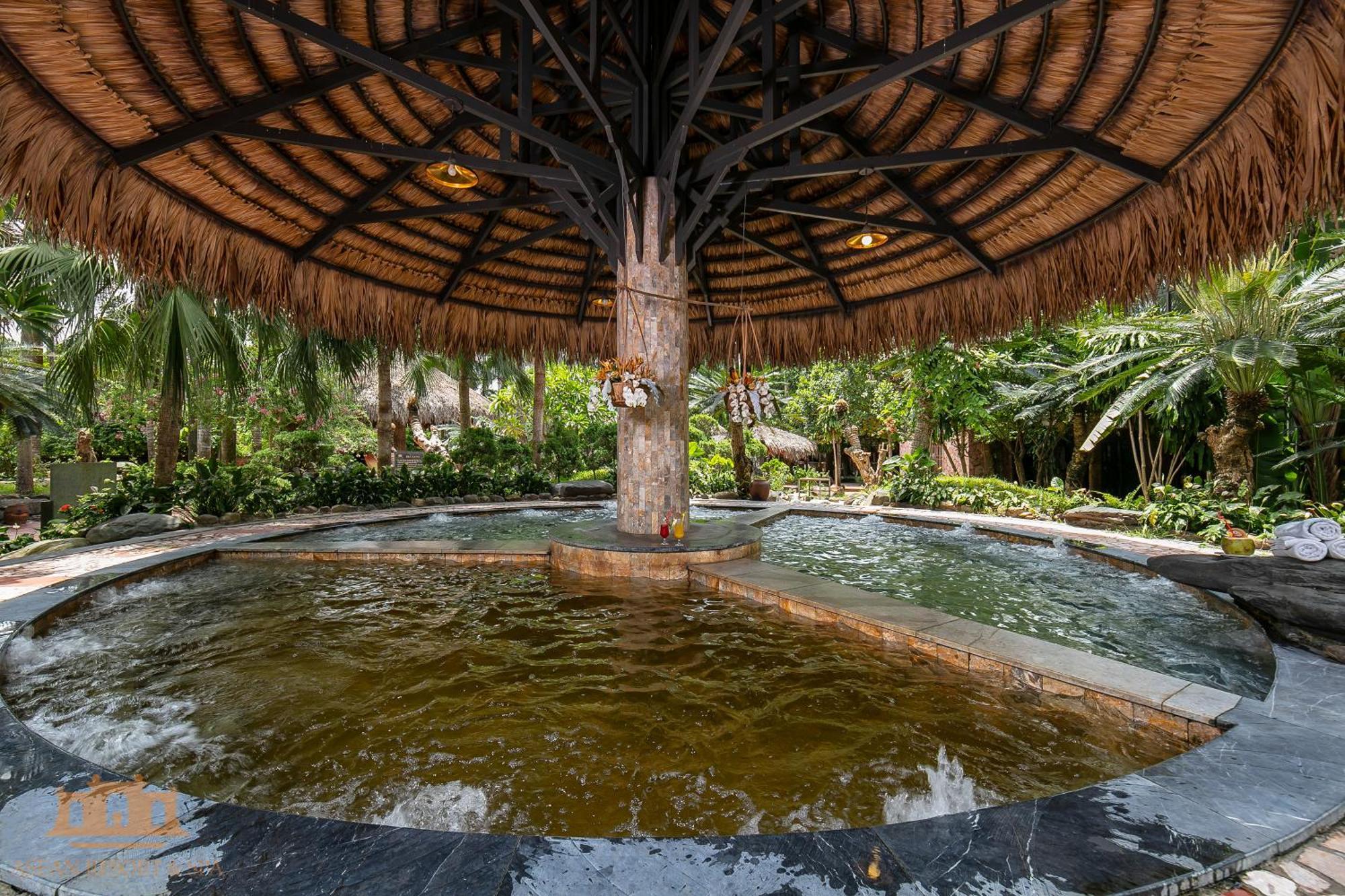 Asean Resort - Shiki Onsen & Spa Hanoi Esterno foto