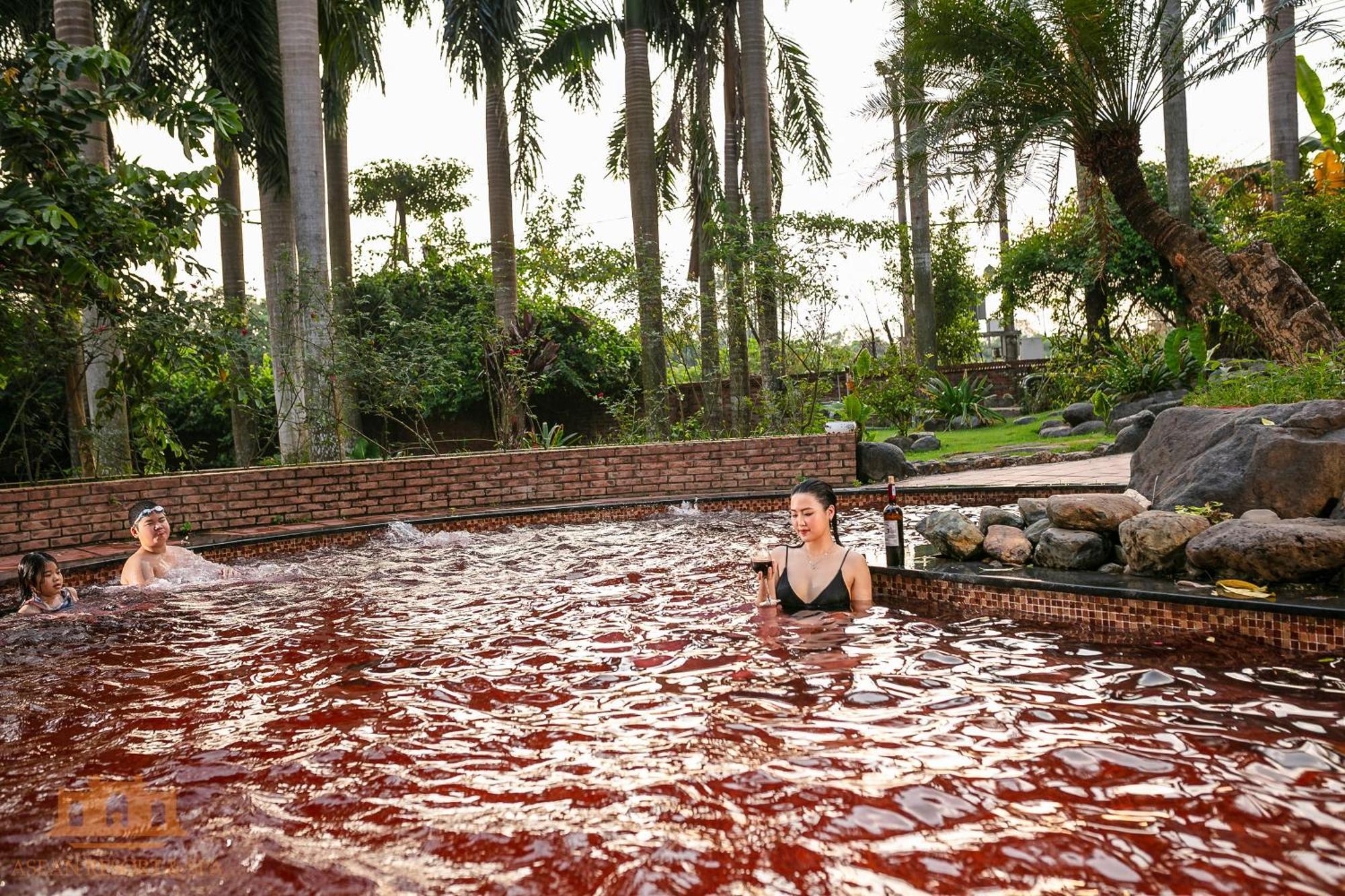 Asean Resort - Shiki Onsen & Spa Hanoi Esterno foto